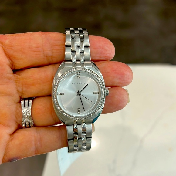 Women’s Caravelle Watch NWT - Picture 2 of 3
